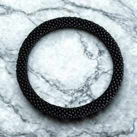 Joli Trois - Armband Noir Élégance