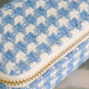 Maison Scarlett - Smyckeskrin Marie Houndstooth Sky