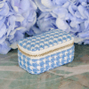 Maison Scarlett - Smyckeskrin Marie Houndstooth Sky