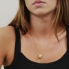 Björg Jewellery - Halsband Anatomiskt Hjärta Medium Kort Guld
