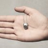 Björg Jewellery - Halsband Anatomiskt Hjärta Medium Kort Silver