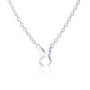Carolina Gynning - Halsband Petite Papillion Plain Silver