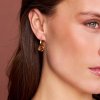 Caroline Svedbom - Örhängen Claps Mini Drop Rhodium Light Smoked Topaz