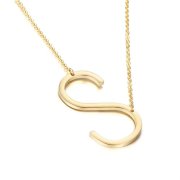 Bokstavshalsband i stål, ett personligt halsband för endast 249 kr