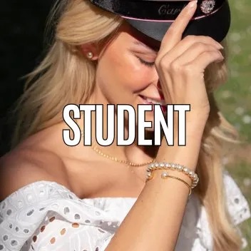Smycken till studenten 2025.