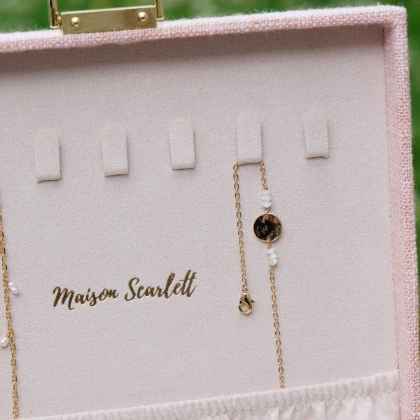 Maison Scarlett - Smyckeskrin Anne Linen Rosa