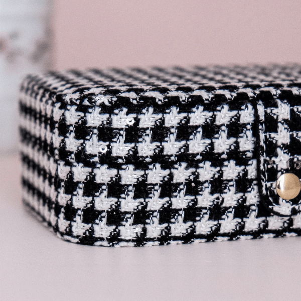 Maison Scarlett - Smyckeskrin Birgitte Houndstooth