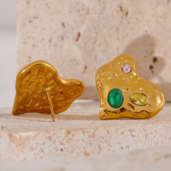 Anna K Jewelry - Örhängen Fashion Crystal Heart Guld