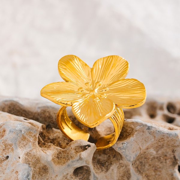 Anna K Jewelry - Ring Fashion Flower Guld