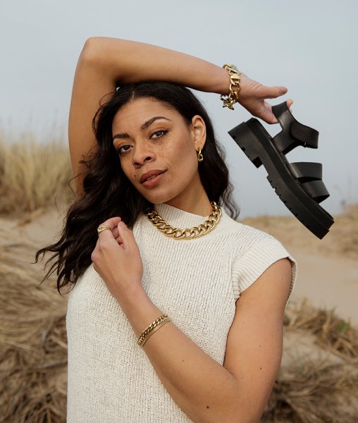 Astrid & Agnes - Armband Chloe Guld