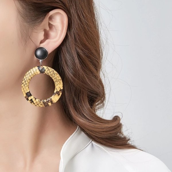 Belle Miss Paris - Clipsörhängen Bertile Beige