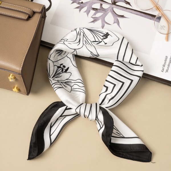 Blingit Select - Scarf Amélie Fleur Noire