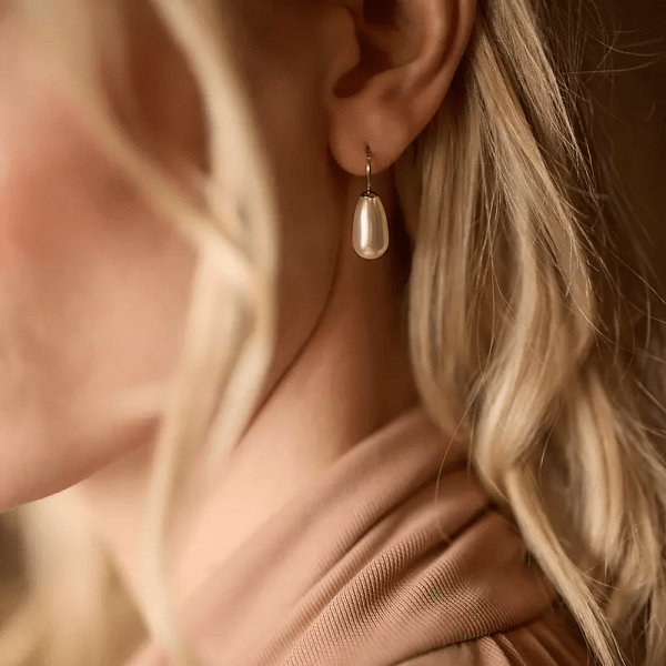 Blomdahl - Örhängen Pärla Hängande Droppe