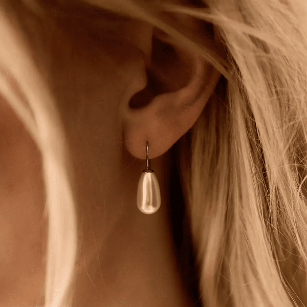 Blomdahl - Örhängen Pärla Hängande Droppe