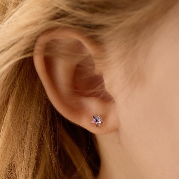 Blomdahl - Örhängen Stjärna Plastic Lila