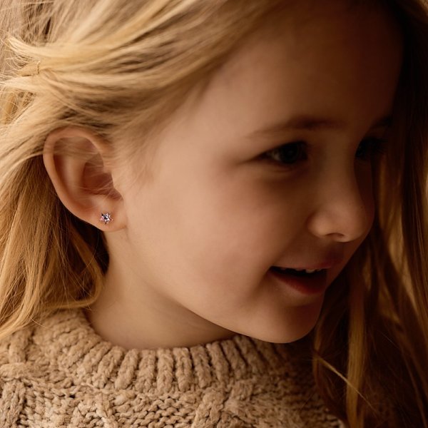 Blomdahl - Örhängen Stjärna Plastic Lila