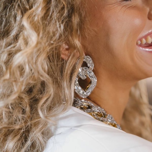 By Jolima - Örhängen Sparkle Crystal Guld