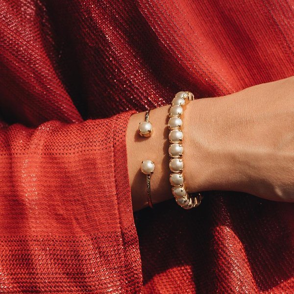 Caroline Svedbom - Armband Gia Stud Pearl Guld Vit