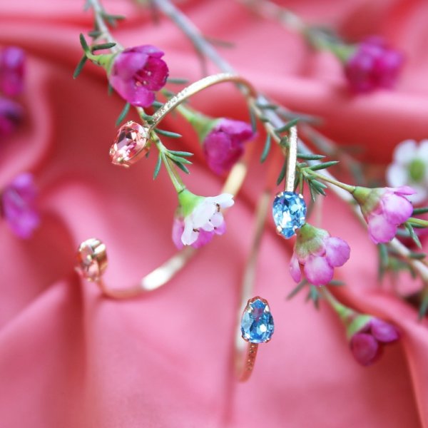 Caroline Svedbom - Armband Petite Drop Guld Aquamarine