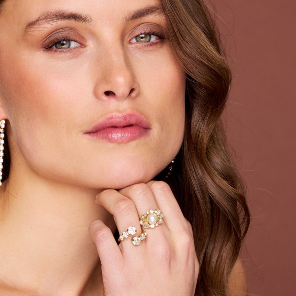 Caroline Svedbom - Ring Molly Rhodium Pearl Combo