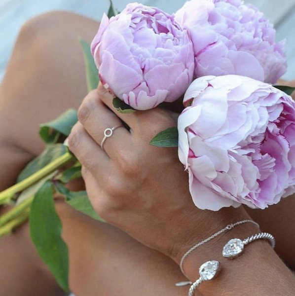 Caroline Svedbom - Armband Mini Drop Rhodium Crystal