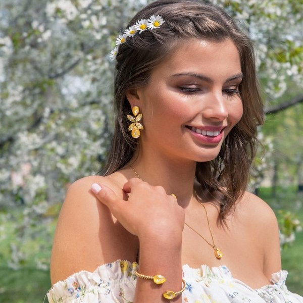 Caroline Svedbom - Halsband Mini Drop Guld Sunshine Delite