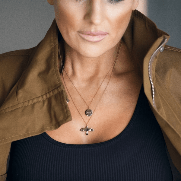 Emma Israelsson - Halsband Mynt PS23 Organic Kort Gold