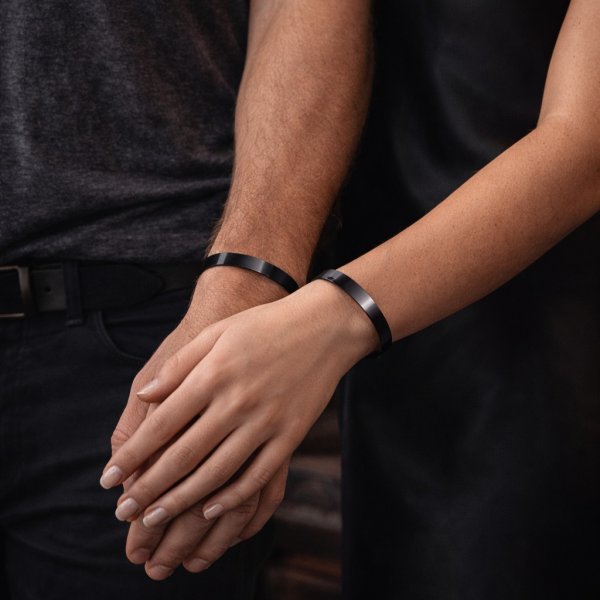 Eron - Armband Plain Svart 0,6