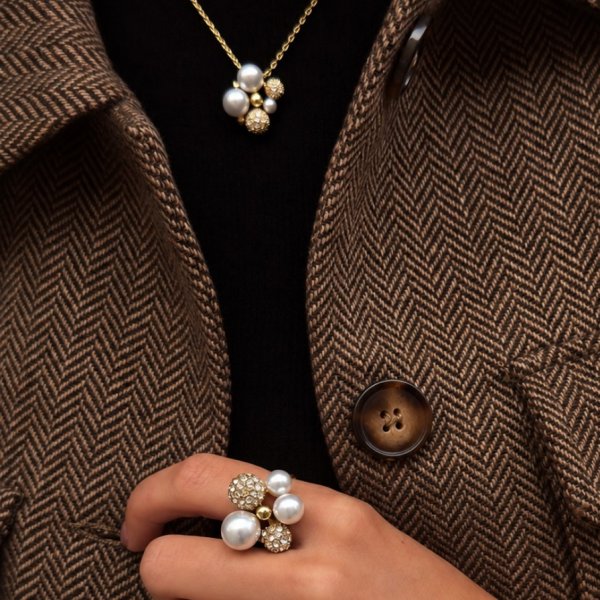Ioaku - Halsband Berry Pearl Petite Pendent Guld Vit