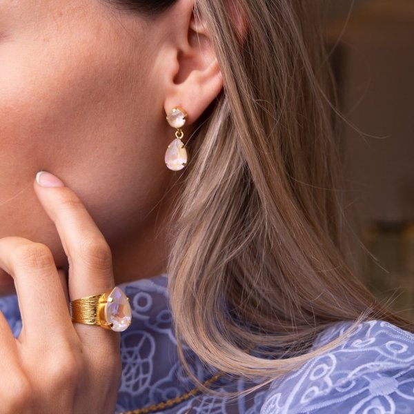 Caroline Svedbom - Örhängen Mini Drop Guld Ivory Cream Delite
