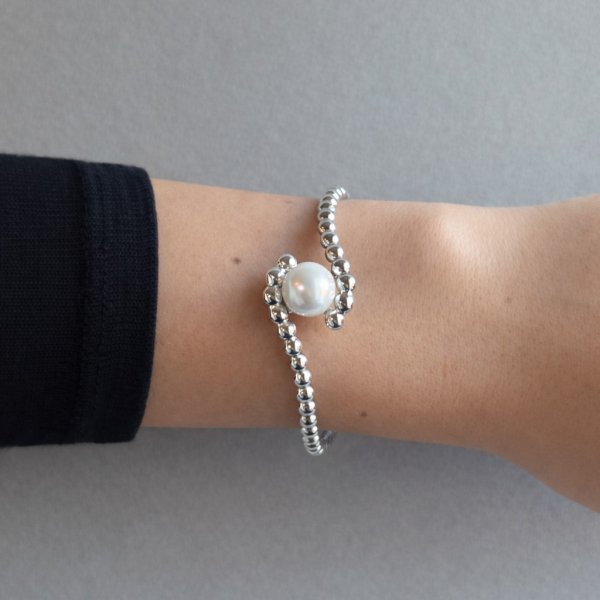 Ioaku - Armband Sculptures Pearl Guld