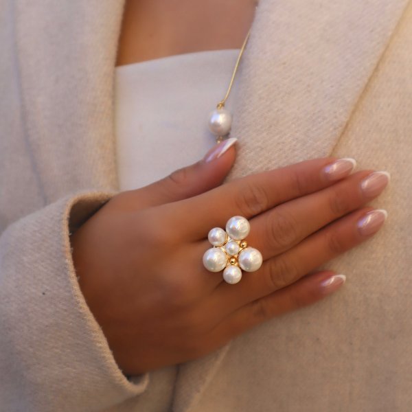 Ioaku - Ring Berry Pearl Guld