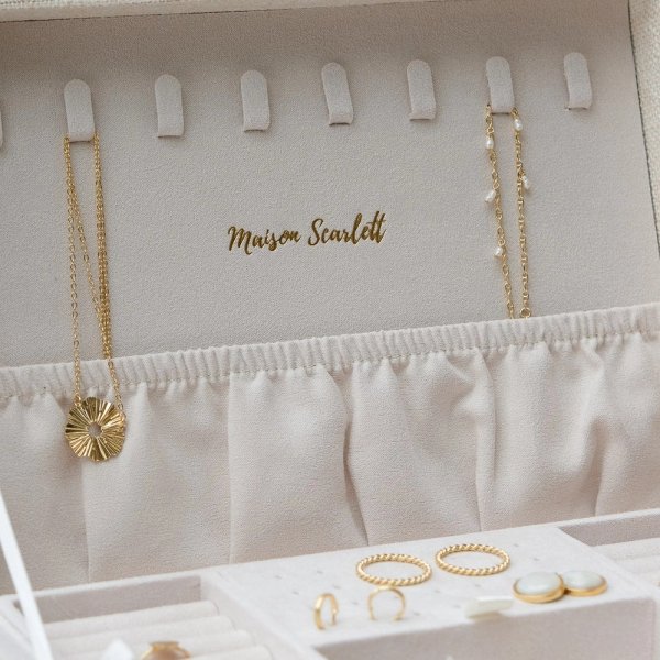 Maison Scarlett - Smyckeskrin Louise Linen Beige