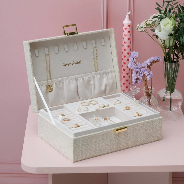 Maison Scarlett - Smyckeskrin Louise Linen Beige