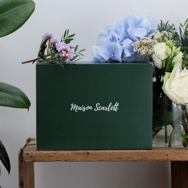 Maison Scarlett - Smyckeskrin Louise Velvet Grön