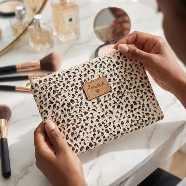 Make Up – Leopard Beige