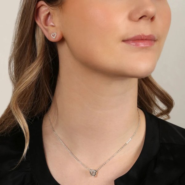 Snö of Sweden Halsband Connected Heart Silver