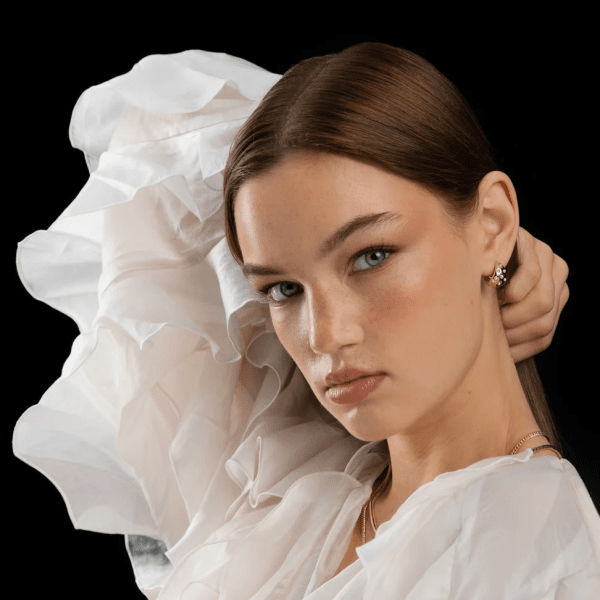 Snö of Sweden Örhängen Soap Pearl Oval Ring Guld